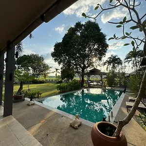 villa-laman-padi.tophotelslangkawi.com/
